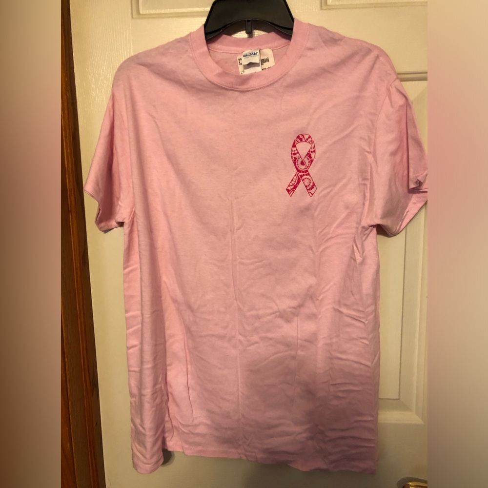 Breast Cancer Awareness short sleeve pink T-shirt, new with tags NWT Size Medium - Picture 2 of 5